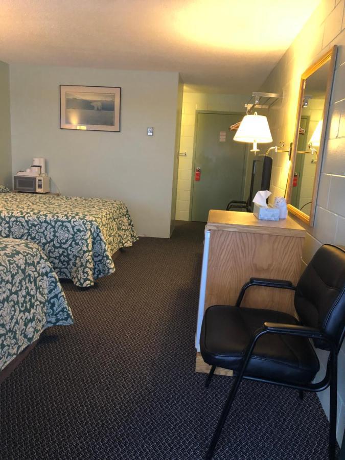 Chimo Motel Cochrane Exterior foto